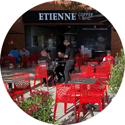 ETIENNE Coffee & Shop - Castres Aushopping