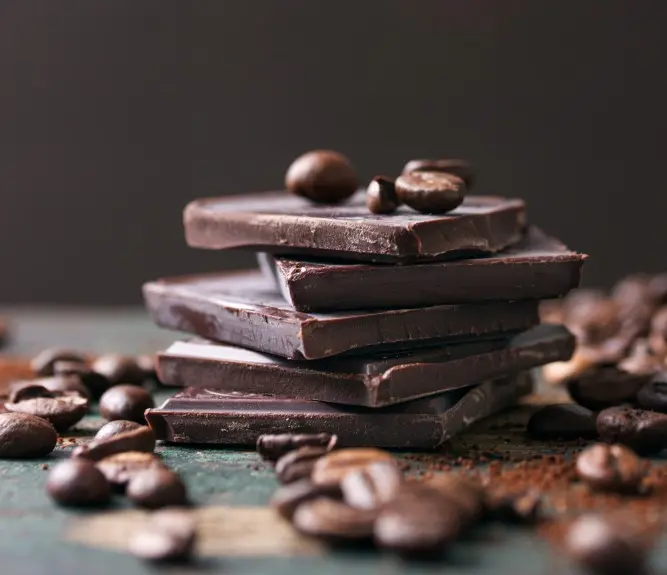 ETIENNE Coffee & Shop chocolat noir & café